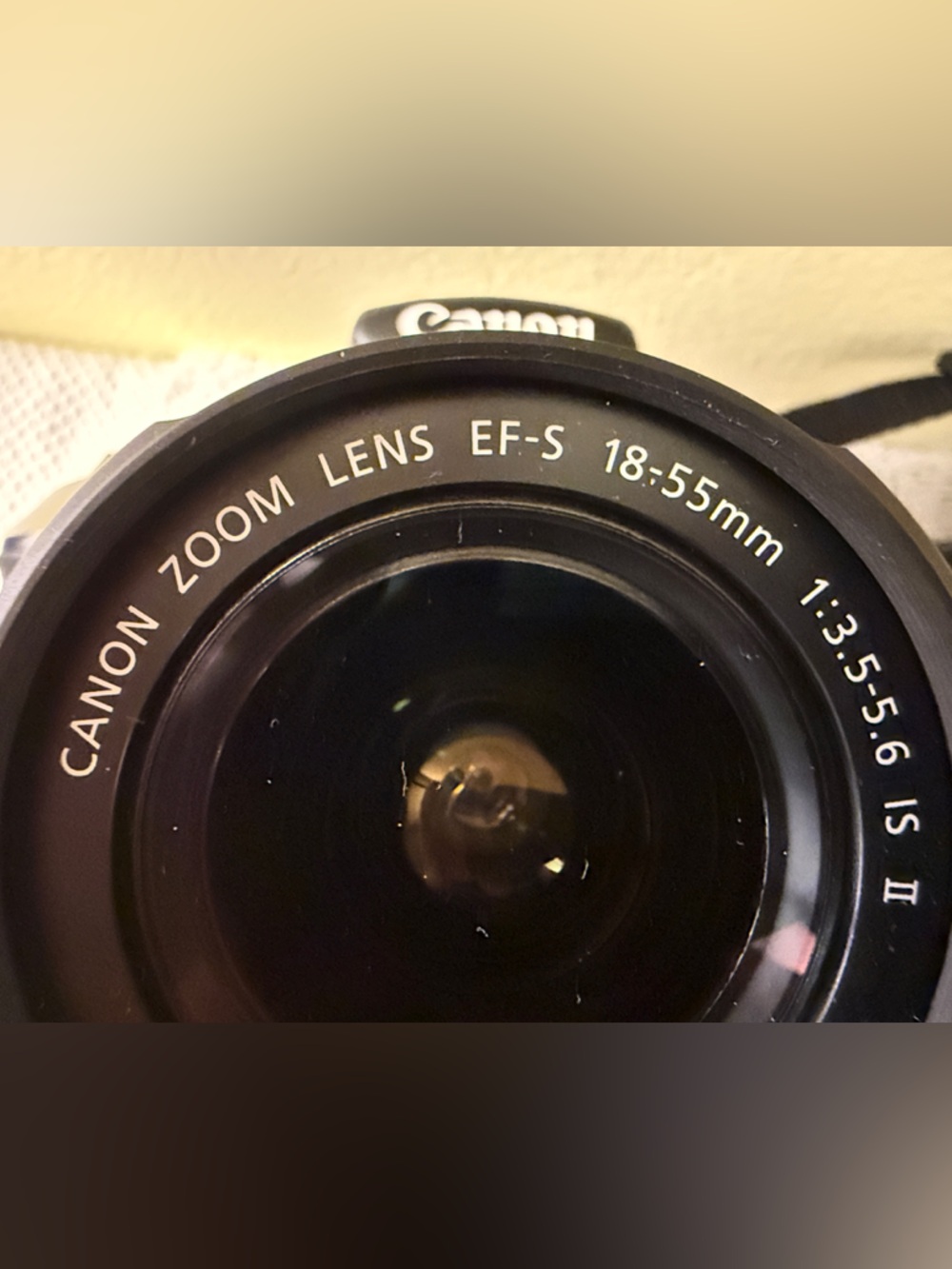 Canon EOS Rebel T3 DSLR Camera with 18-55mm Lens with case and strap. Excellent - Picture 2 of 11